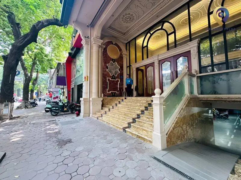 Tòa nhà 23 Phan Đình Phùng