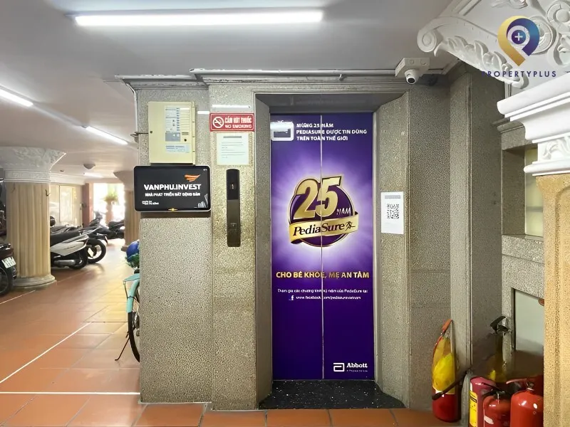 Tòa nhà 27 Hàng Bài
