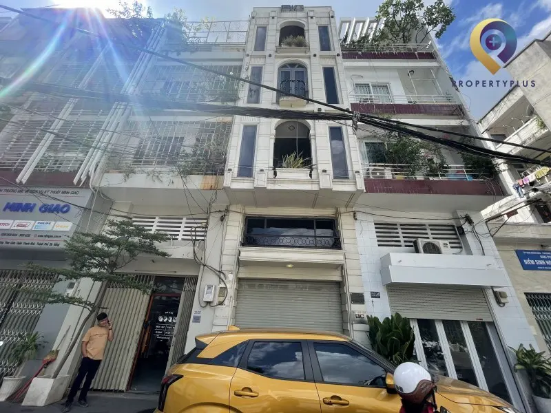 Tòa nhà 33/22 Lý Văn Phức