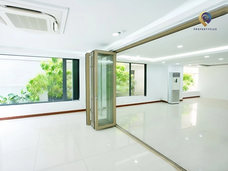 Tòa nhà 42 Đặng Dung