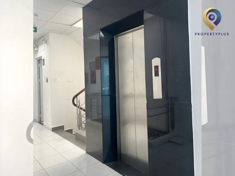 Tòa nhà B82 Bạch Đằng