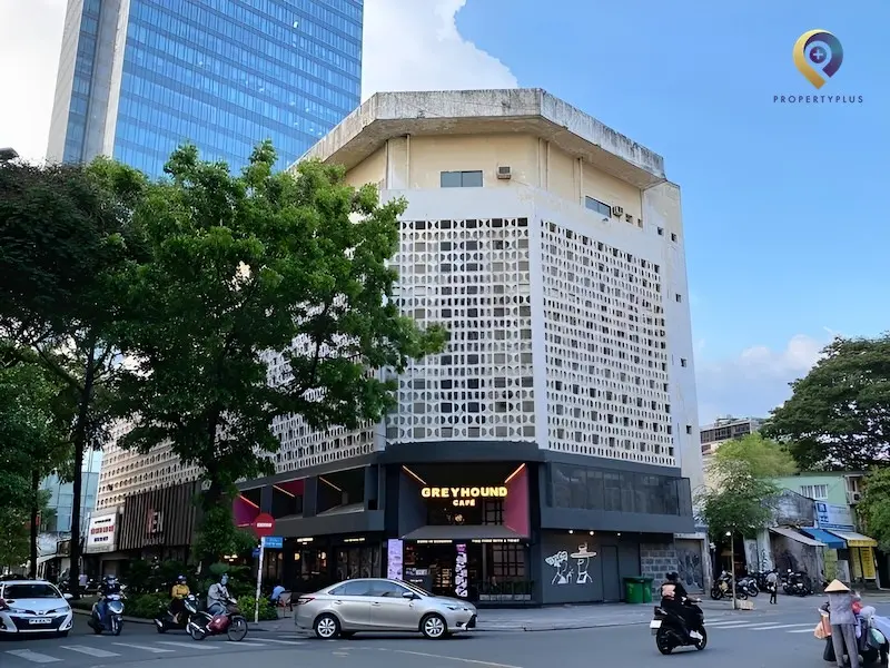 toa-nha-khai-van