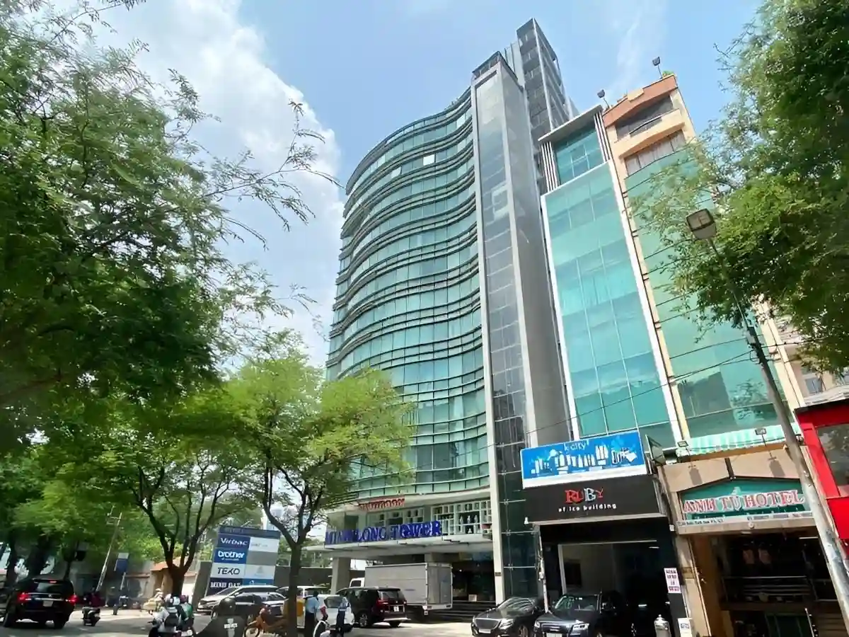 Tòa nhà Minh Long