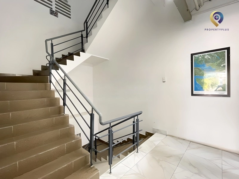 Thái Sơn S.P nổi bật với tiện ích hiện đại và 2 tầng hầm đỗ xe lớn.