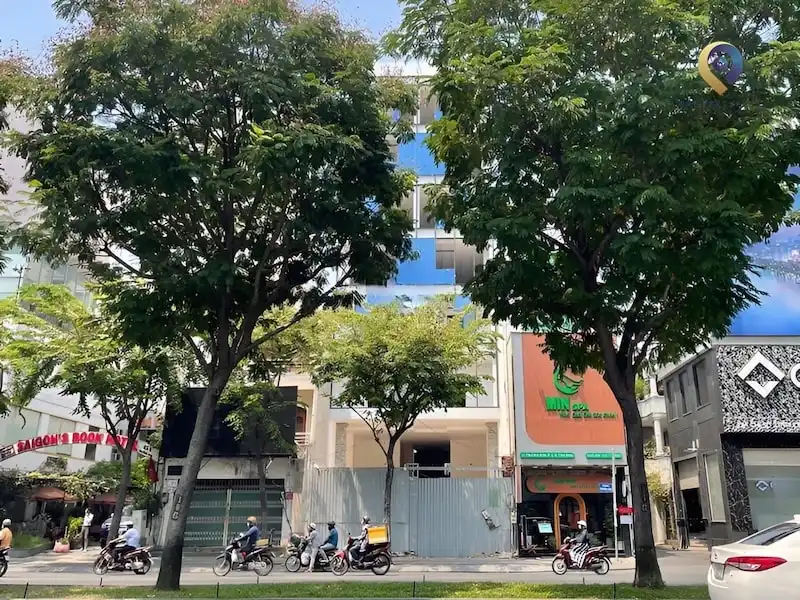 Tòa nhà Trường Sơn