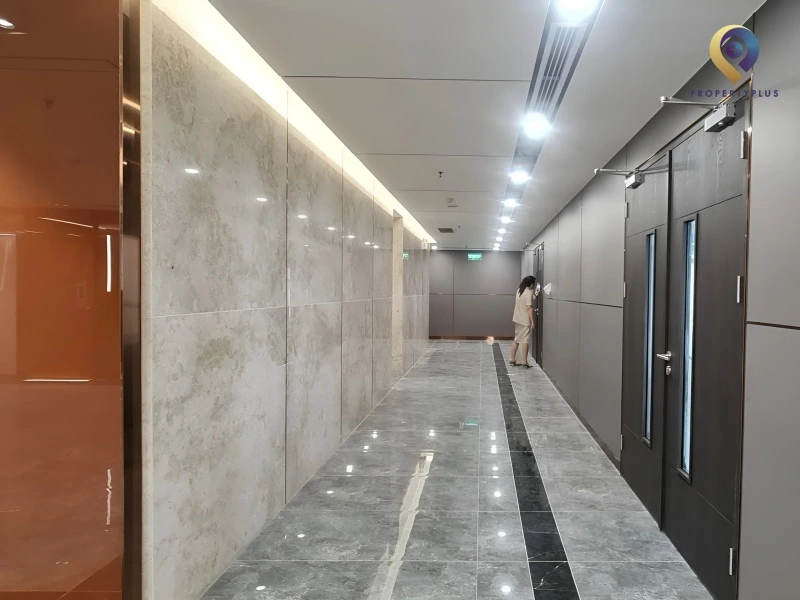 Tòa nhà TTTM Chợ Mơ