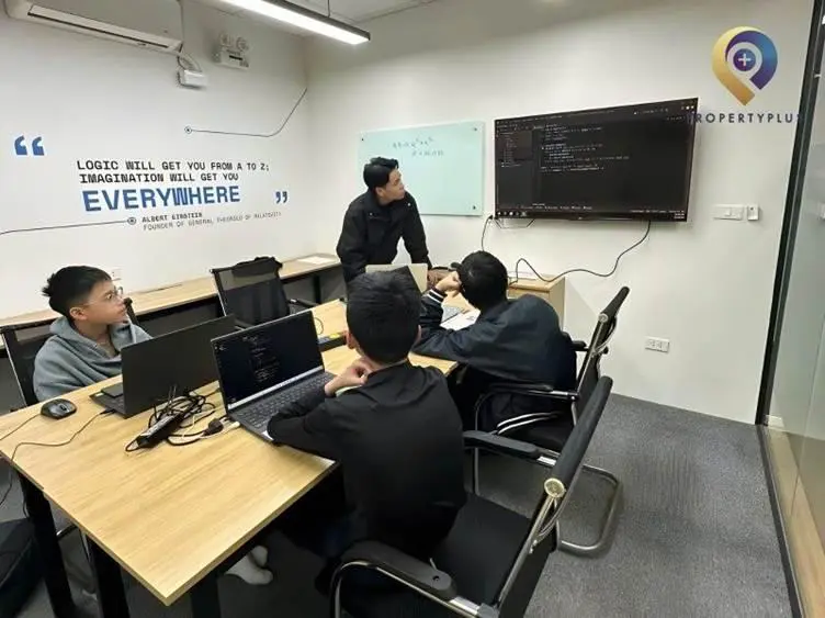 Tòa nhà HTK Building Coworking