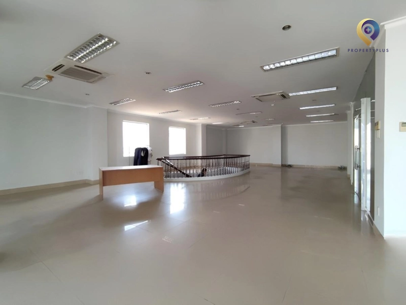 Việt Á Châu Building