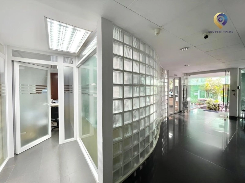 Vitic Building
