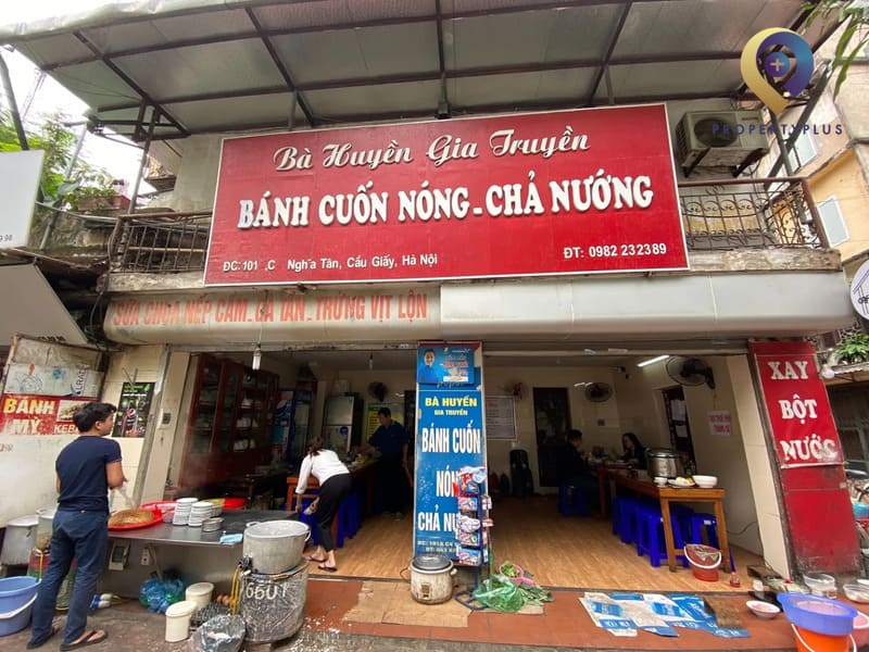 Bánh cuốn Bà Huyền