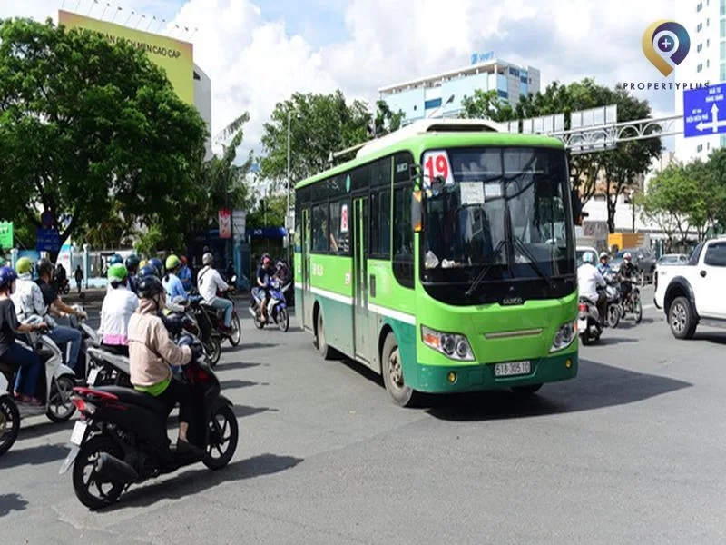 Hệ thống xe buýt ngã tư Bình Phước đa dạng
