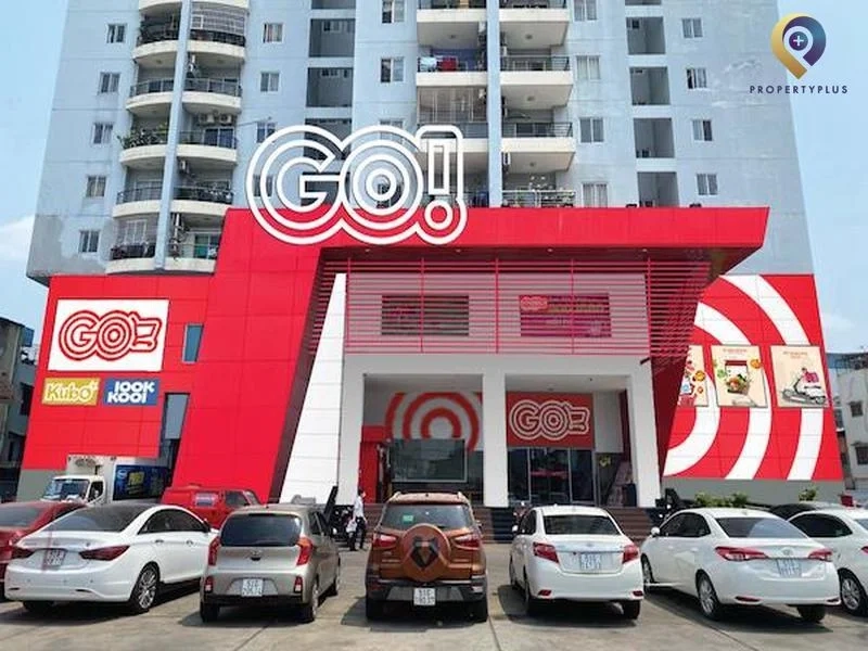 Gần ngã tư Bốn Xã đầy đủ lựa chọn mua sắm
