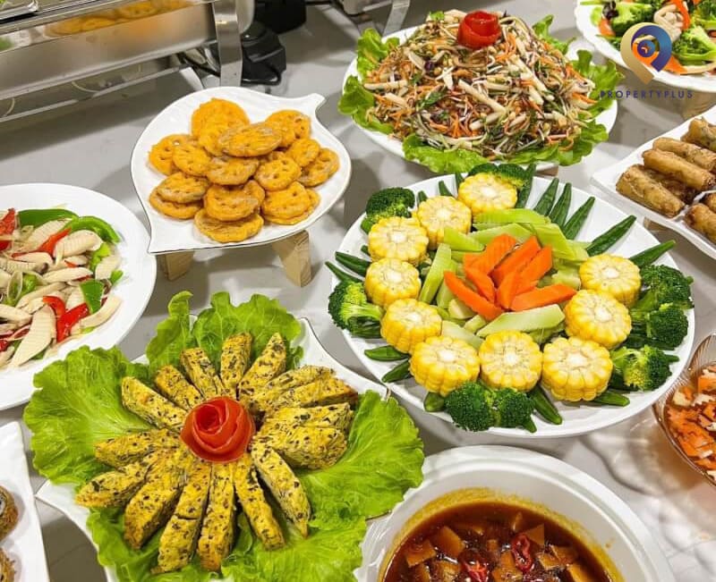 Tuệ Minh - quán ăn chay khu vực Cầu Giấy