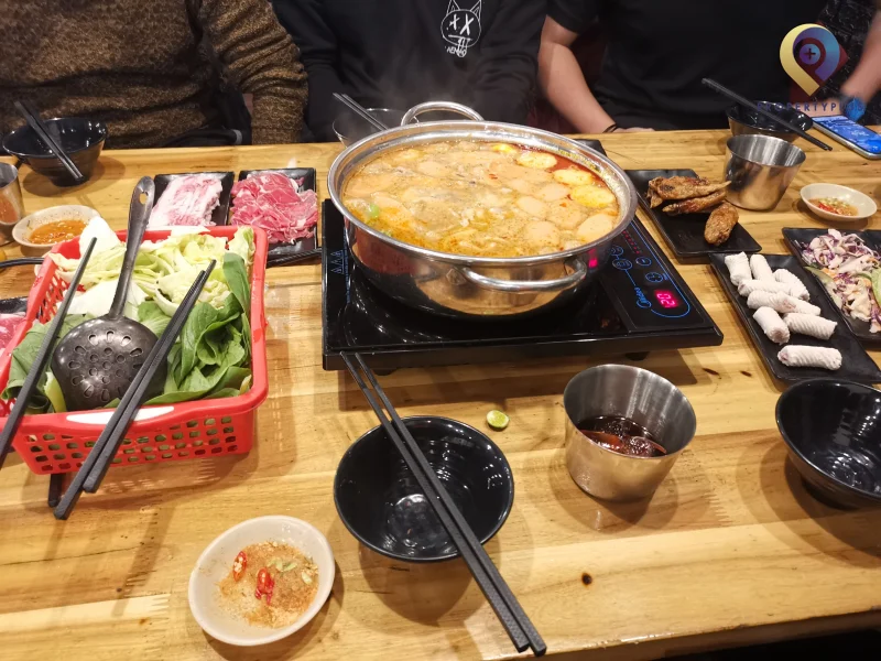 quán ăn hai bà trưng
