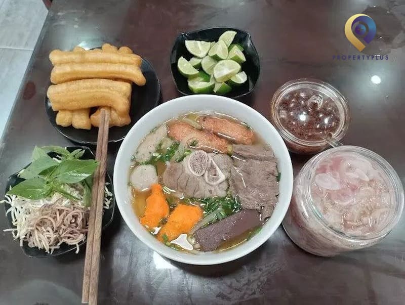 Bún bò Huế Trịnh