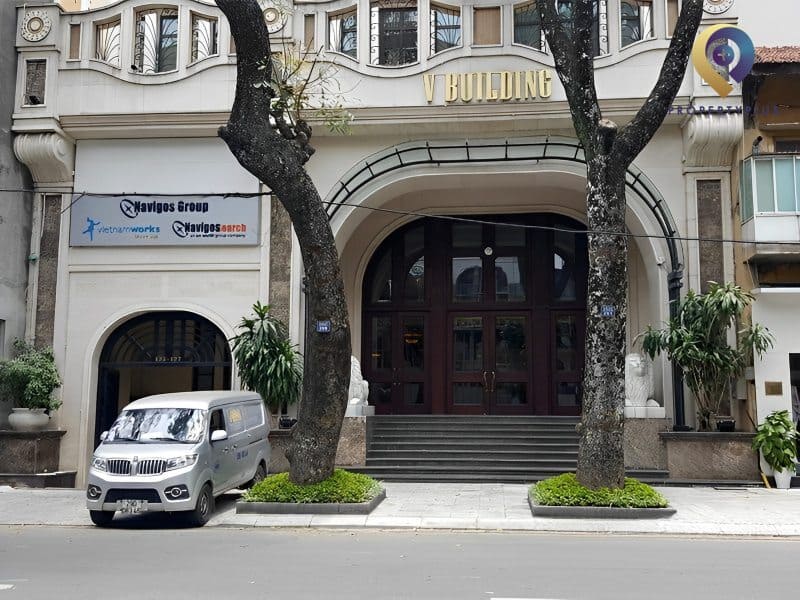 Mặt tiền của V Building