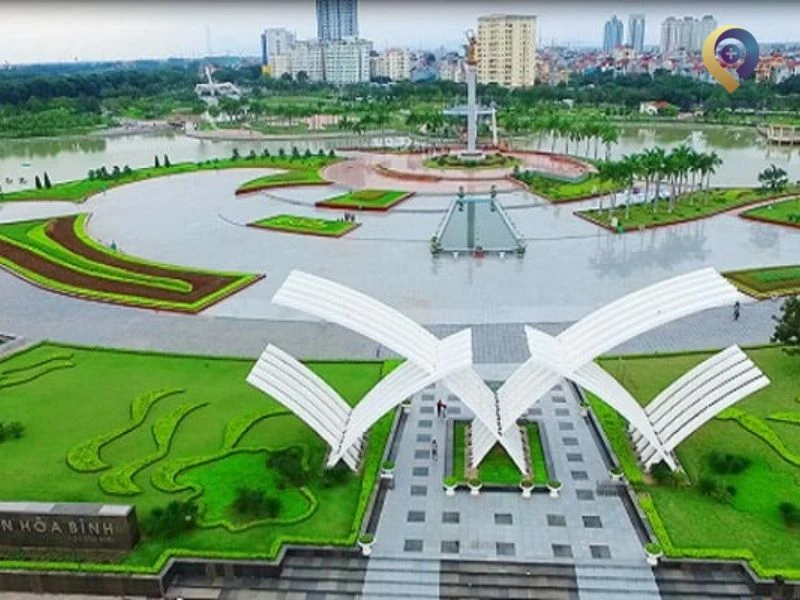 văn phòng gần công viên tại Hà Nội