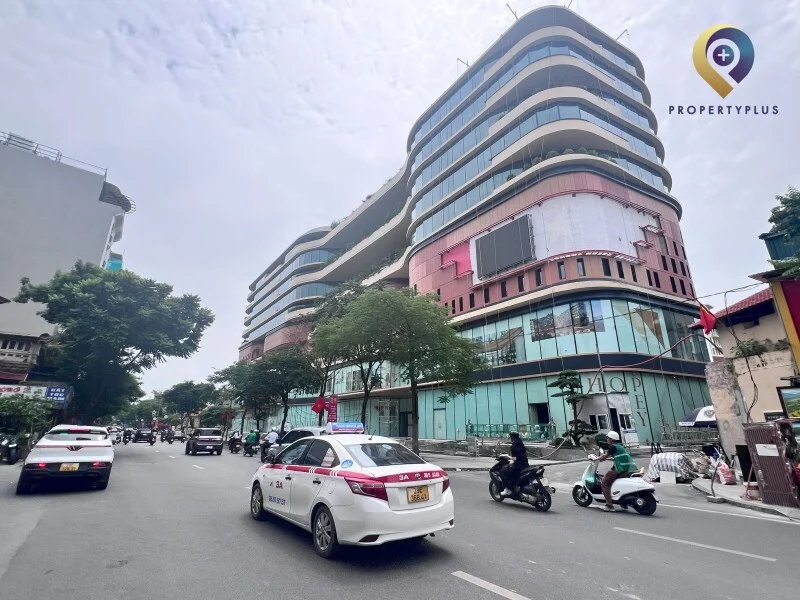 văn phòng mặt sàn lớn tại Hà Nội