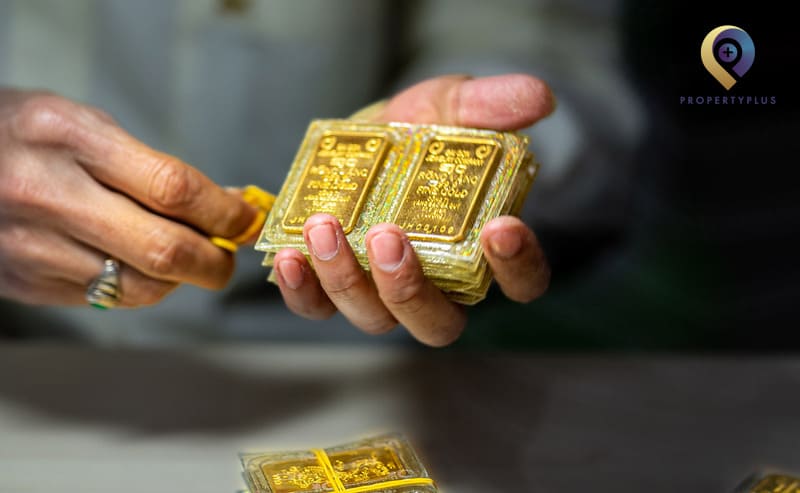 Đầu tư vàng hoặc gửi tiết kiệm